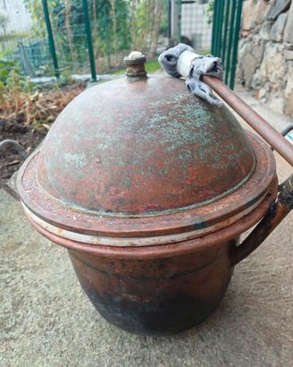 Alambicco artigianale in Rame per  uso  decorativo