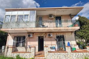 Villa o villino Monreale [Cod. 04/25VRG]