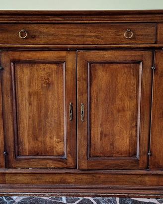 entratina, credenza bassa
