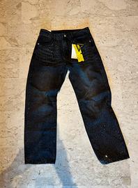 Jeans con brillantini