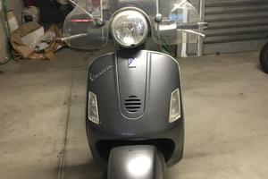 Vespa Gt 200 anno 2004