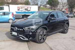 MERCEDES GLA 180 Automatic Progressive Advanced Pl
