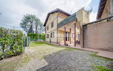 QUADRILOCALE DOPPI SERVIZI COL GIARDINO!