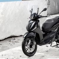 Piaggio beverly 300-400 deep black pronta consegna