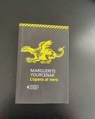 Libro L’opera al nero Marguerite Yourcenar