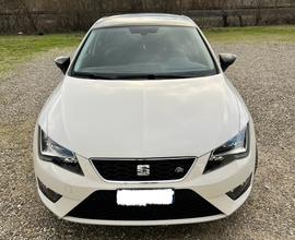 Seat Leon 3 serie 5F 2.0 Tdi. Black Edition 150 cv