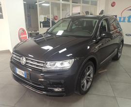 VOLKSWAGEN Tiguan 2.0 TDI SCR DSG R-LINE FINANZI