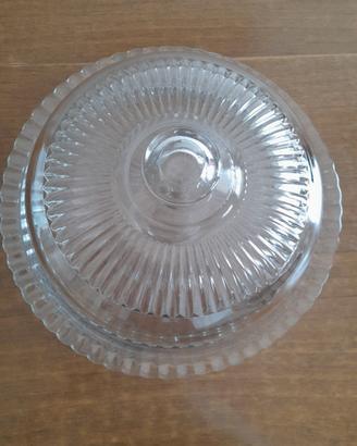Piatto con cupola per formaggi