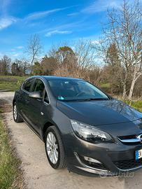Opel Astra diesel 1.7 2014 148.000km