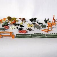 Animali plastica 42 pezzi