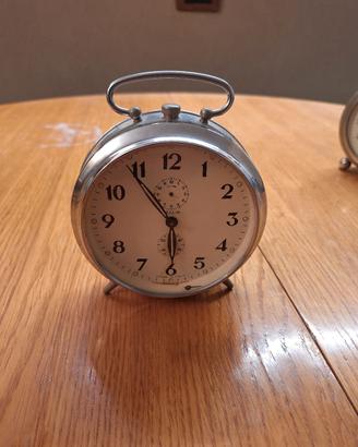 sveglia a carica manuale vintage