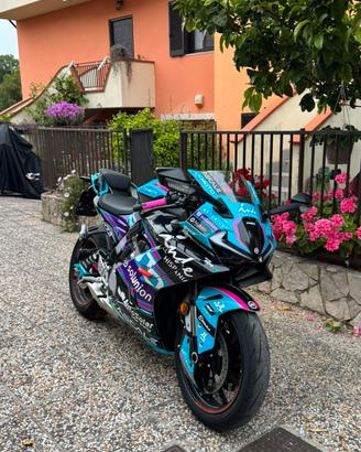 Cf moto 675 sr r