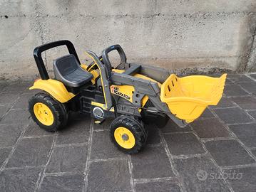 Peg Perego maxi excavator 