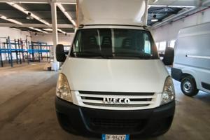 Furgone Daily Iveco 35/10