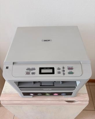 stampante/scanner Brother  DCP-7057 con toner 