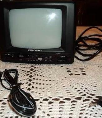 TELEVISORE PORTATILE IRRADIO B/N CON ANTENNE