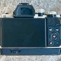 Vendi Olympus OM-D E-M10 II