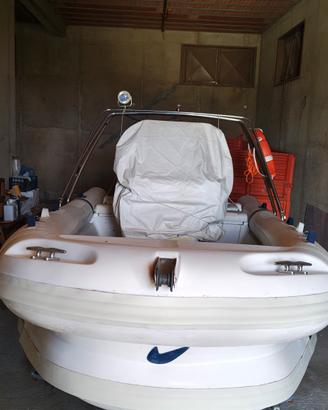 Gommone SACS 570 TTS