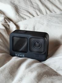 GoPro - Action Cam HERO9 Black Accessory Bundle