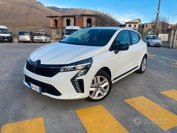 Renault Clio SEMINUVA 1.5 dCi 100 CV 2024