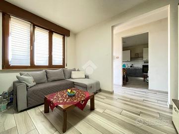 CASA SEMINDIPENDENTE A TARCENTO