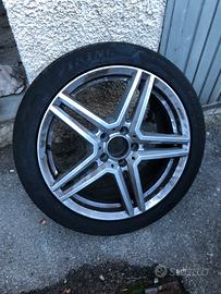 Cerchio in lega Mercedes per gomma 245/40/18