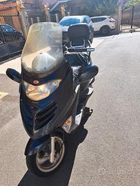 Scooter Kymco Grand Dink 250