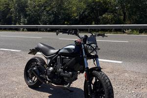 Ducati scrambler Sixty 2