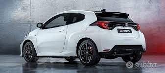 Ricambi usati toyota yaris 2021