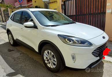 Kuga 2.5 Plug In Hybrid 225 CV CVT 2WD Titanium