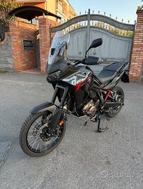 Africa twin 1100 automatica
