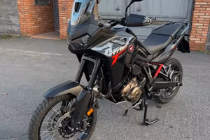 Africa twin 1100 automatica