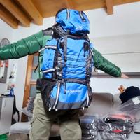 zaino trekking outdoor 90 litri azzurro. Perfetto 