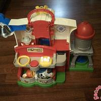 Playset Fattoria Little People Fisher Price