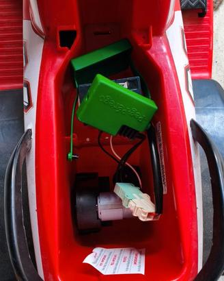Moto giocattolo peg Perego con batteria