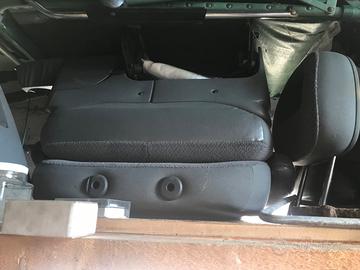 Accessori sedili posteriori chrysler voyager