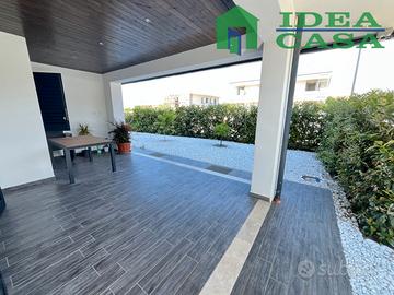Elegante Appartamento con giardino