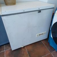 Congelatore a pozzetto Whirlpool