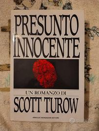 libro PRESUNTO INNOCENTE di scott turow