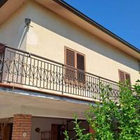 Villa a Bibbiena, viale Giuseppe Mazzini, 5 locali