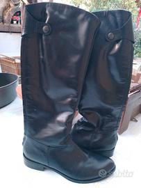 stivali pelle 37