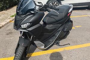 Scooter Aprilia SR gt 125