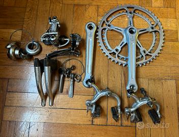 Componenti Campagnolo Super Record e Nuovo Record