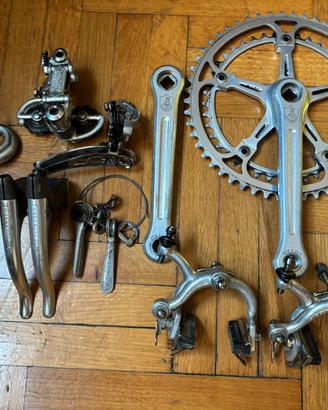 Componenti Campagnolo Super Record e Nuovo Record