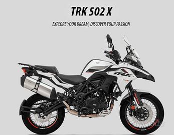 Benelli TRK 502 X Bianca - NUOVA - Completa di tri