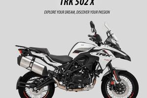 Benelli TRK 502 X Bianca - NUOVA - Completa di tri