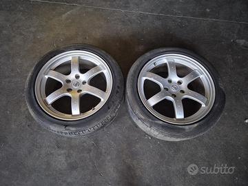 2 Cerchi In Lega Da 18" Posteriori Per Nissan 350Z