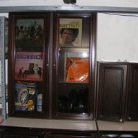 Mobili cucina anni 70 in buono stato.