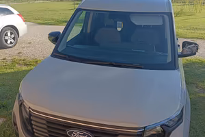 FORD TOURNEO COURIER
