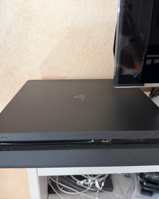 PS4 SLIM